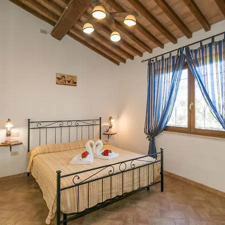 Il Pino - Mandorlo * Cecina (Livorno)