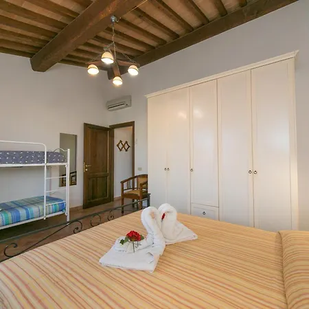 Il Pino - Mandorlo Cecina (Livorno)
