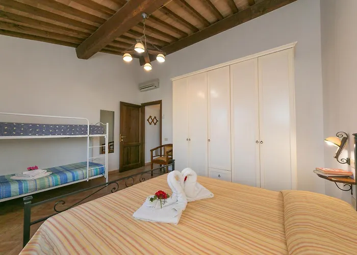 Il Pino - Mandorlo Cecina (Livorno)